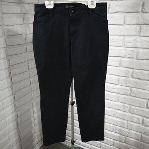 Lee Petite Ladies Size 8S Relaxed Fit Mid Rise Straight Leg Black Jeans